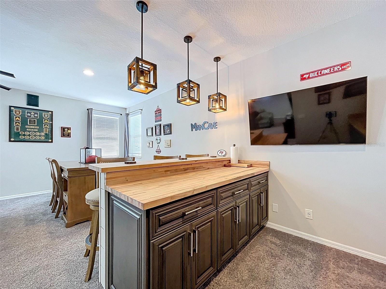 Image 40 of 74 For 2515 63rd Terrace E