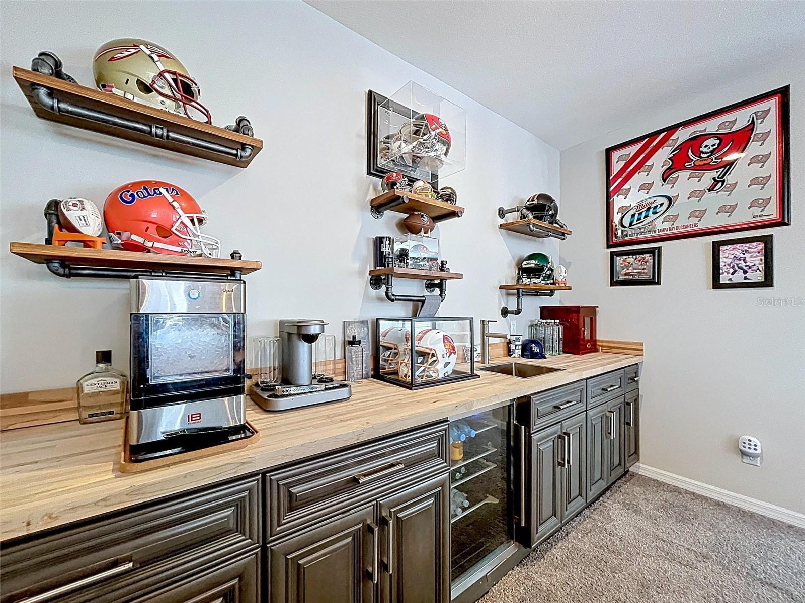 Image 41 of 74 For 2515 63rd Terrace E