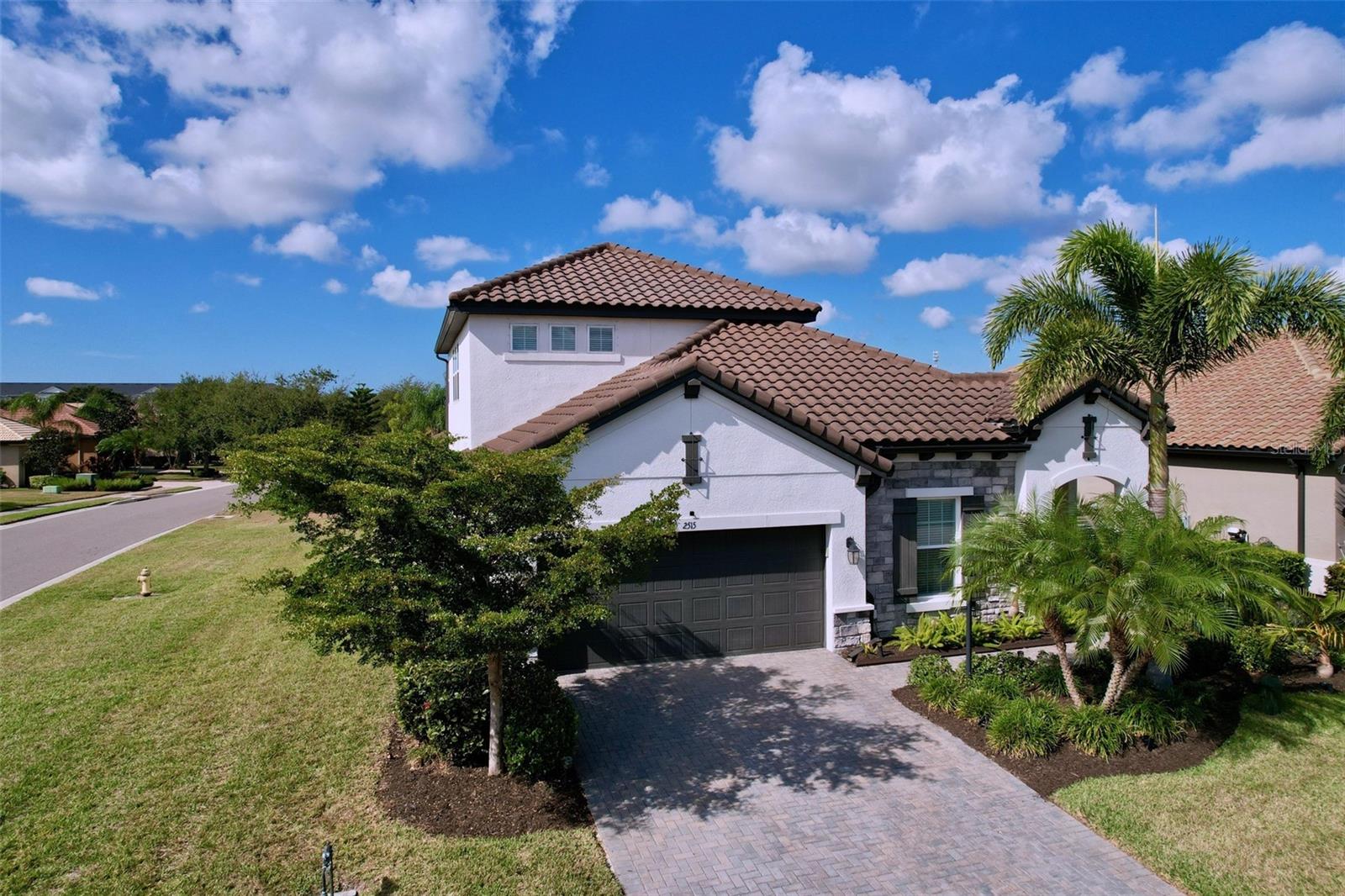 Image 53 of 74 For 2515 63rd Terrace E