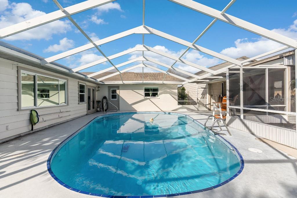 Image 22 of 35 For 1615 Sterling Drive