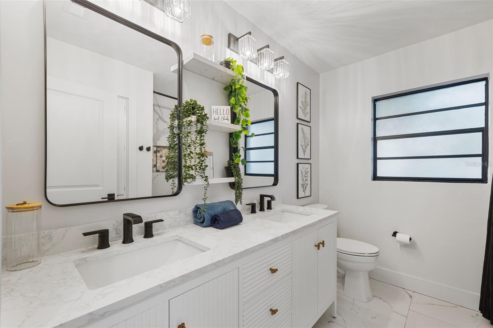 Image 21 of 89 For 3406 Swann Avenue