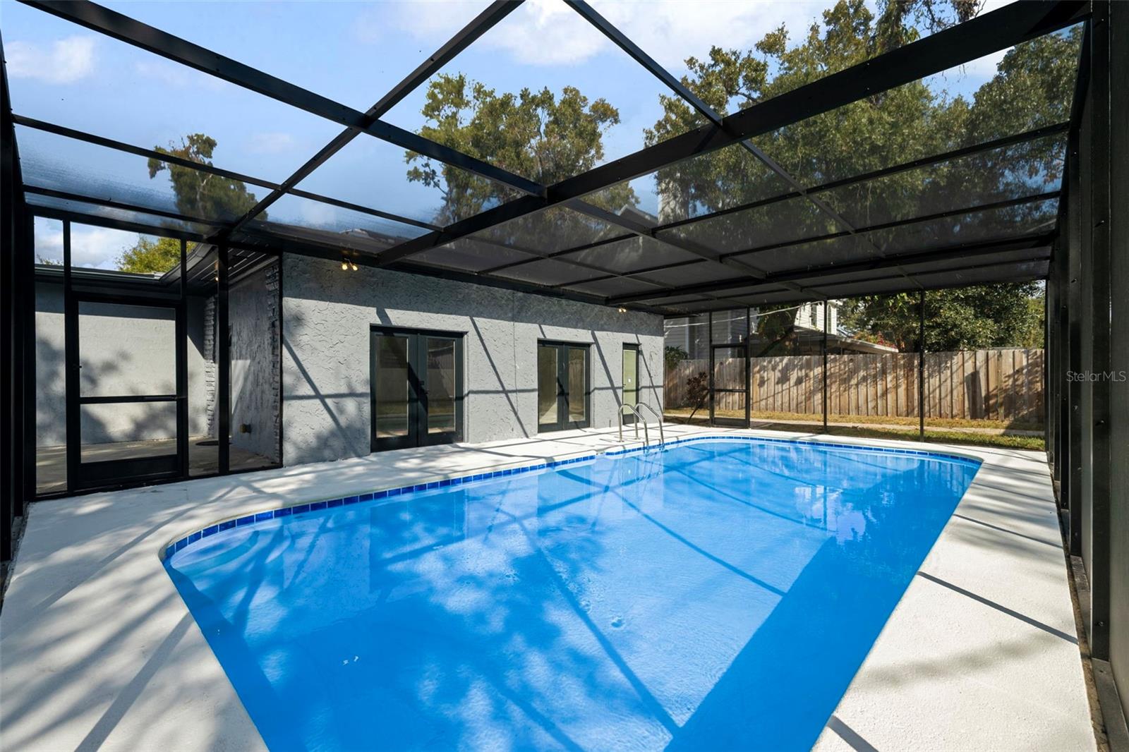 Image 54 of 89 For 3406 Swann Avenue