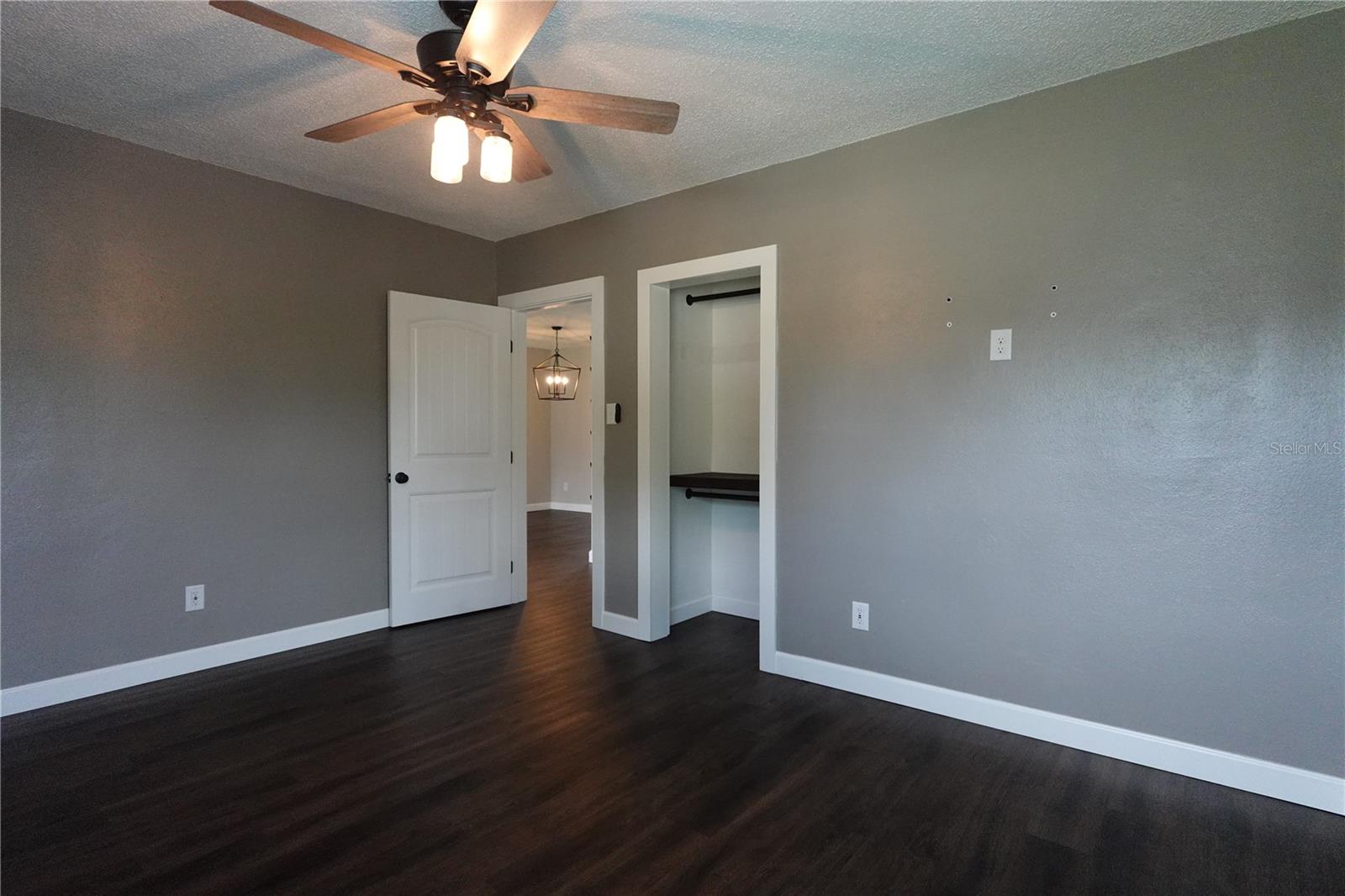 Image 11 of 31 For 2733 Woodland Hills Avenue