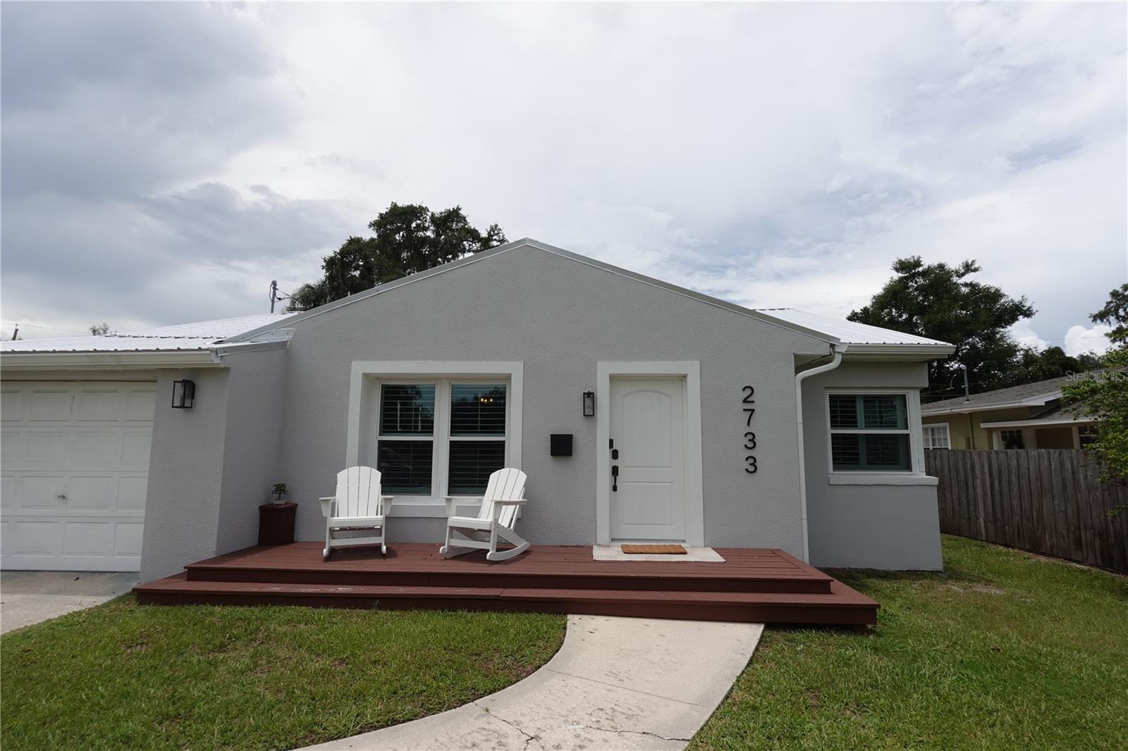 Image 2 of 31 For 2733 Woodland Hills Avenue