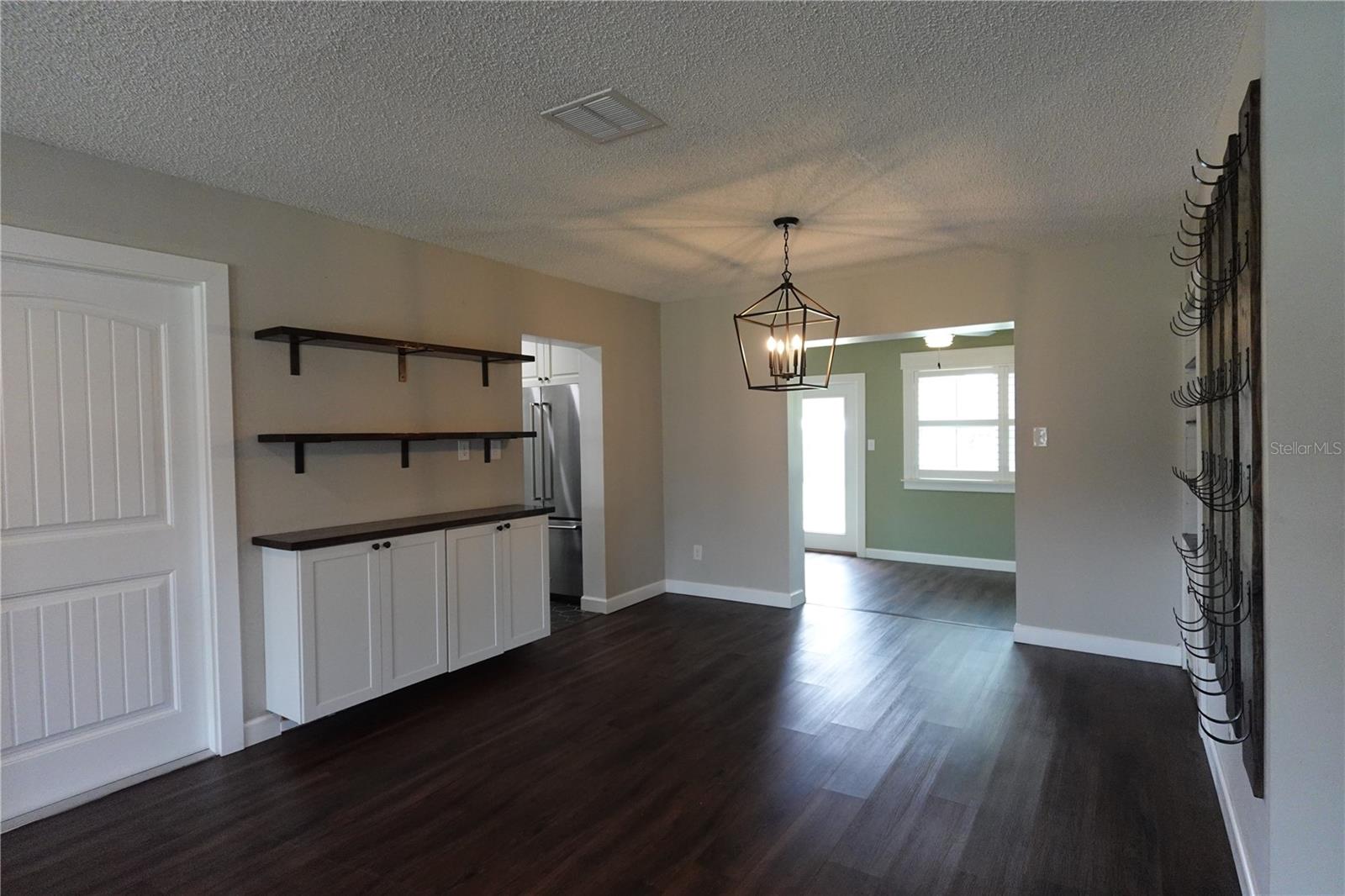 Image 20 of 31 For 2733 Woodland Hills Avenue