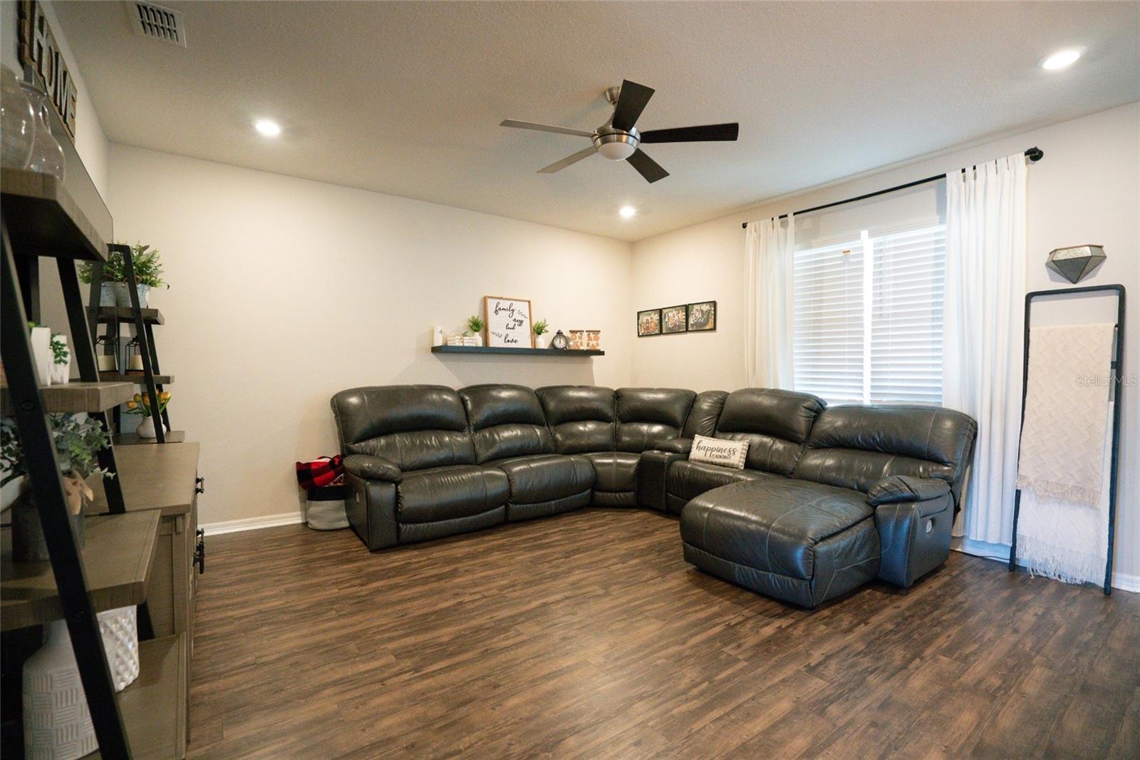 Image 26 of 56 For 11205 Brighton Knoll Loop