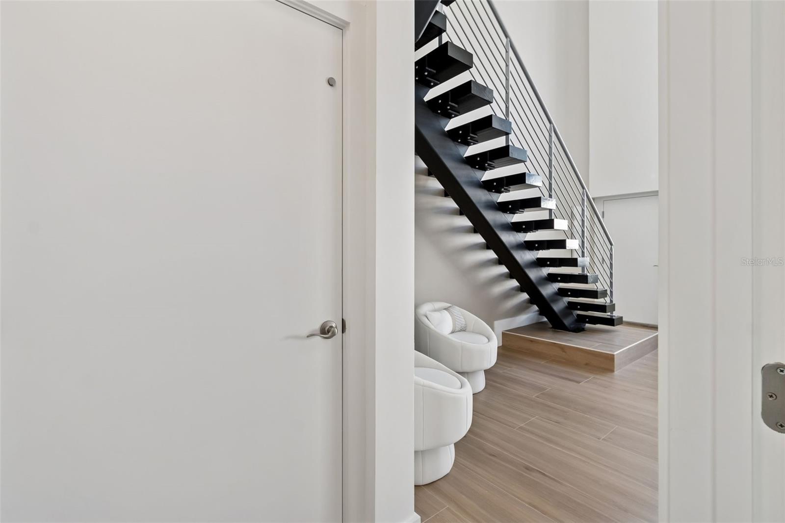 Image 25 of 100 For 1343 4th Street 202