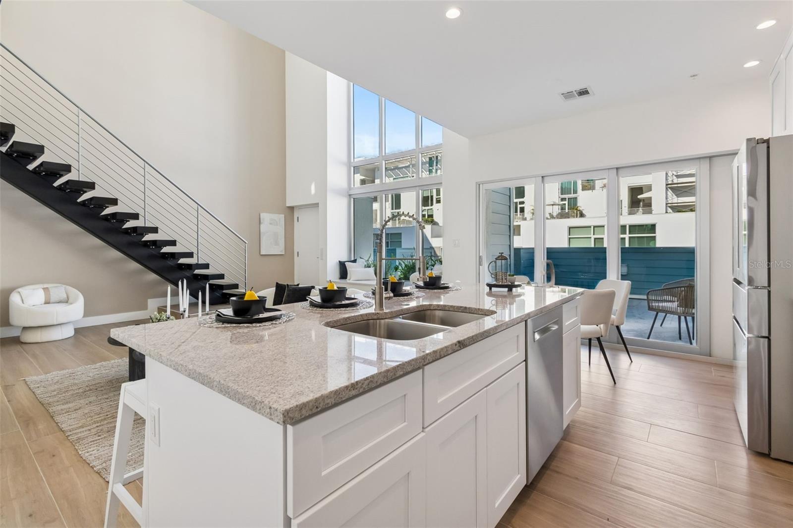 Image 33 of 100 For 1343 4th Street 202