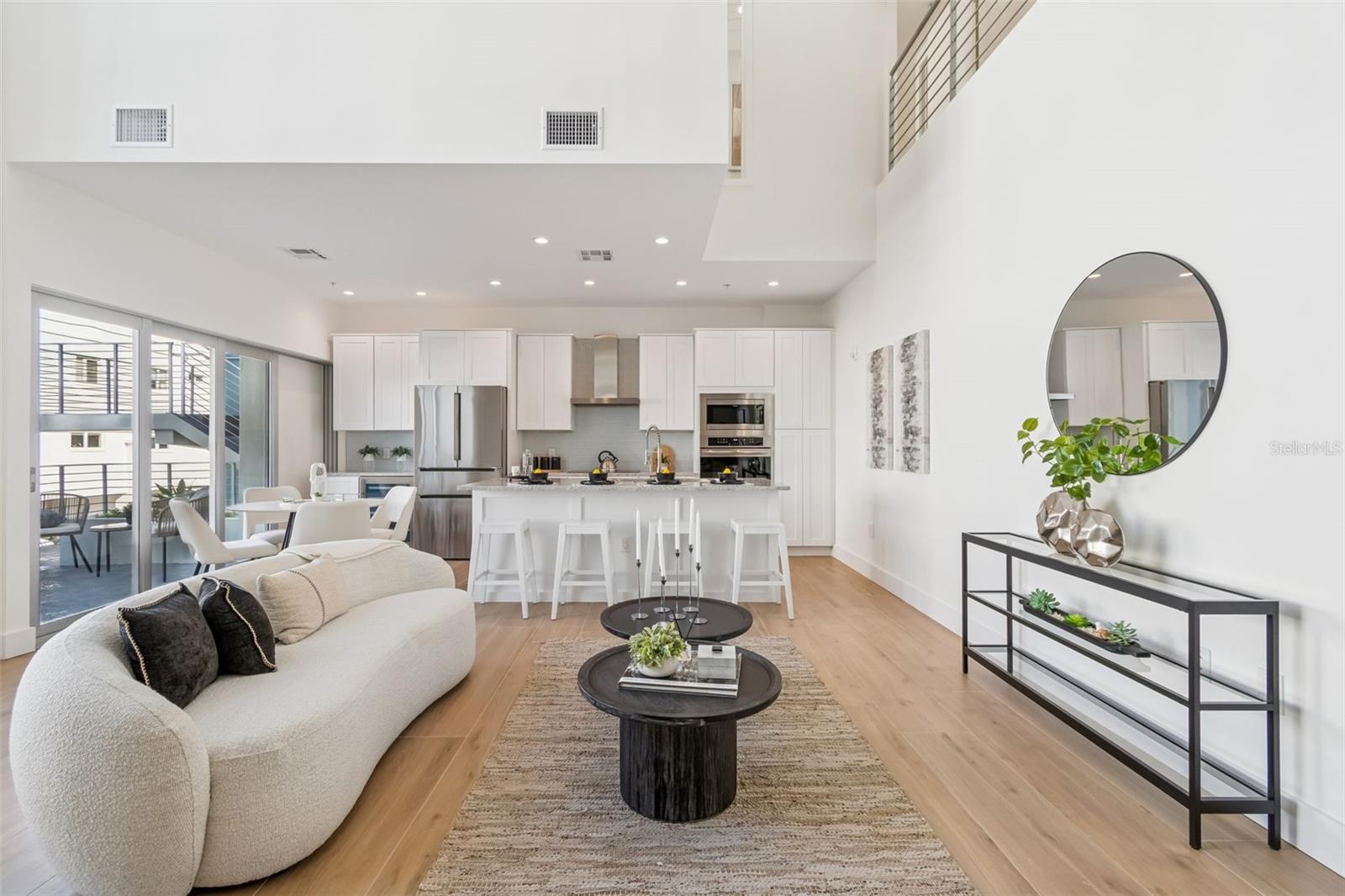 Image 43 of 100 For 1343 4th Street 202