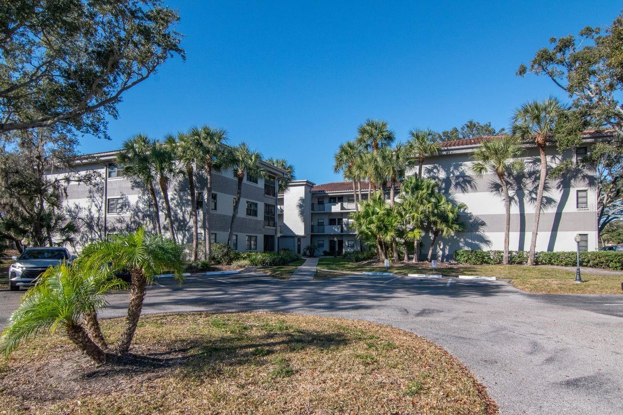 Image 10 of 39 For 2650 Countryside Boulevard F303