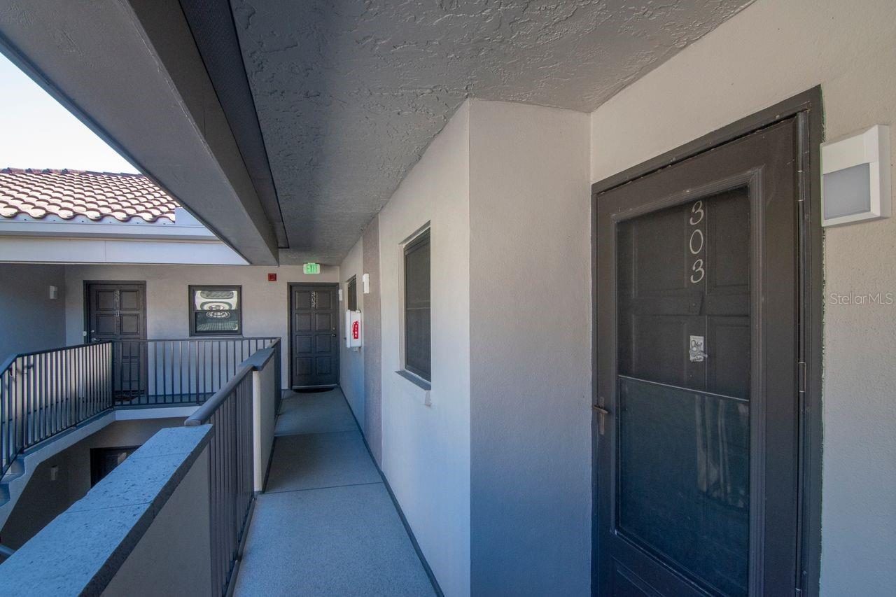 Image 15 of 39 For 2650 Countryside Boulevard F303