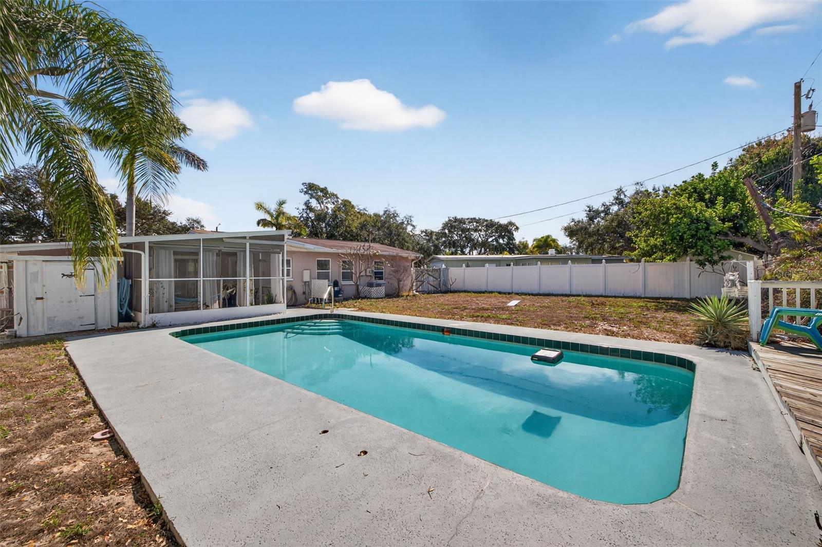 Image 18 of 20 For 15536 Bristol Circle E