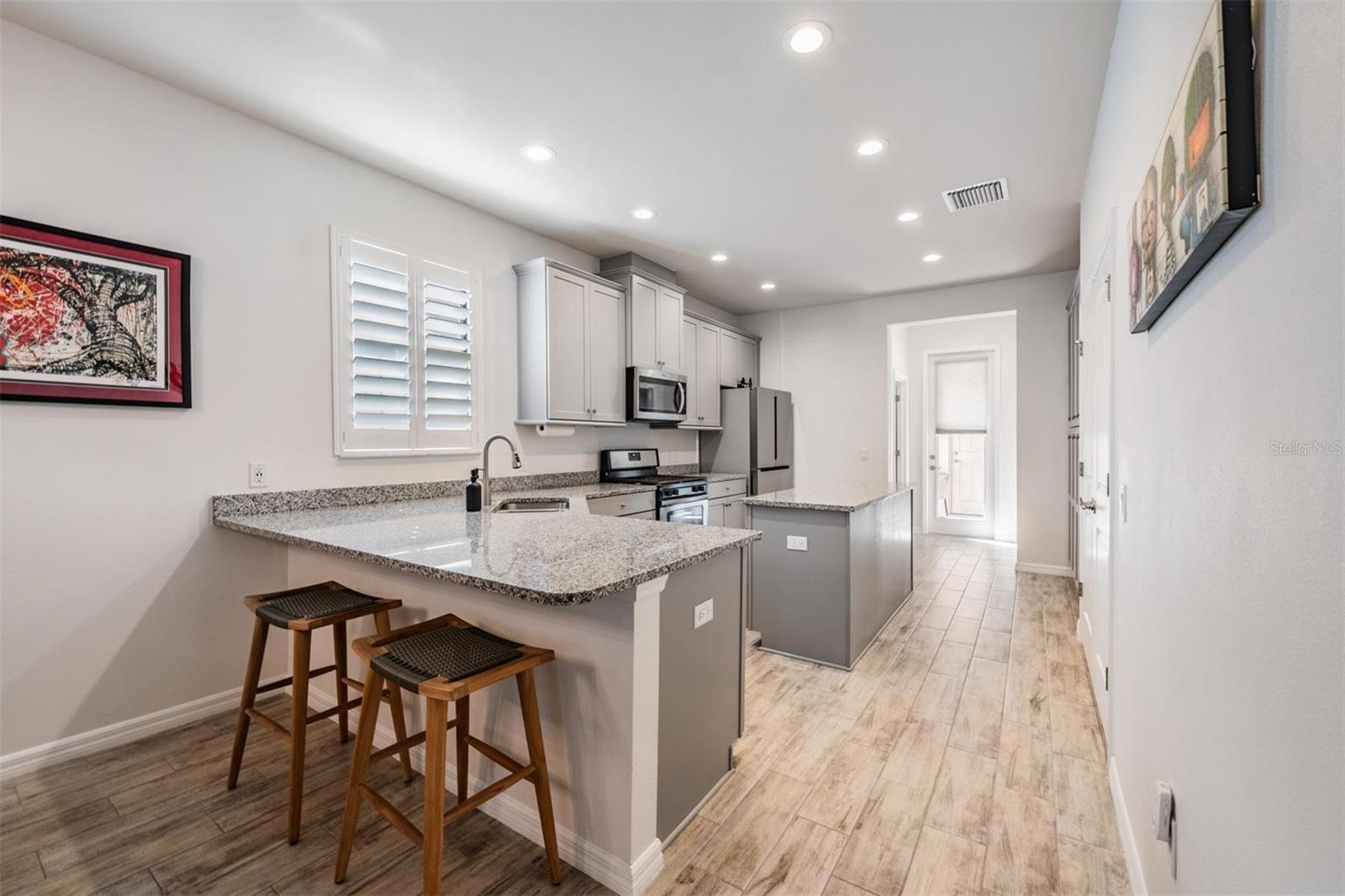 Image 11 of 43 For 5607 Hometown Lane