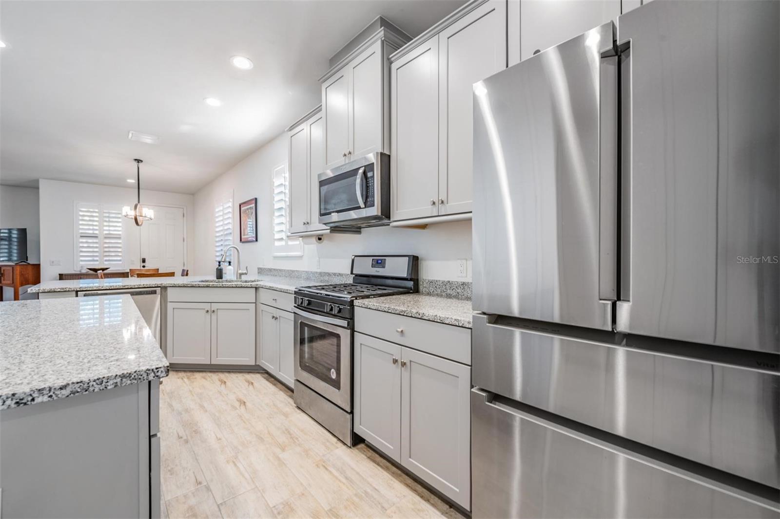 Image 13 of 43 For 5607 Hometown Lane