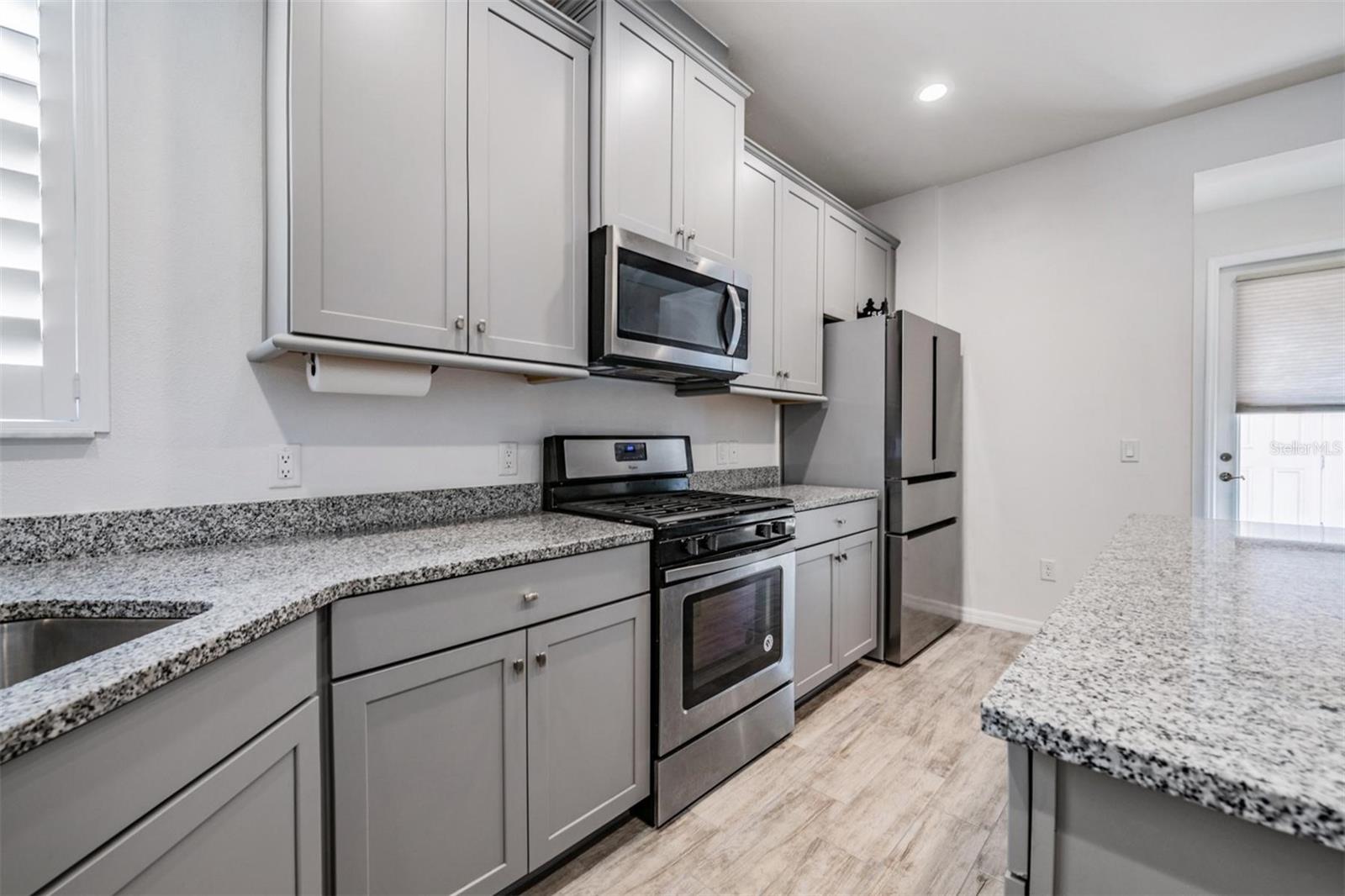 Image 14 of 43 For 5607 Hometown Lane