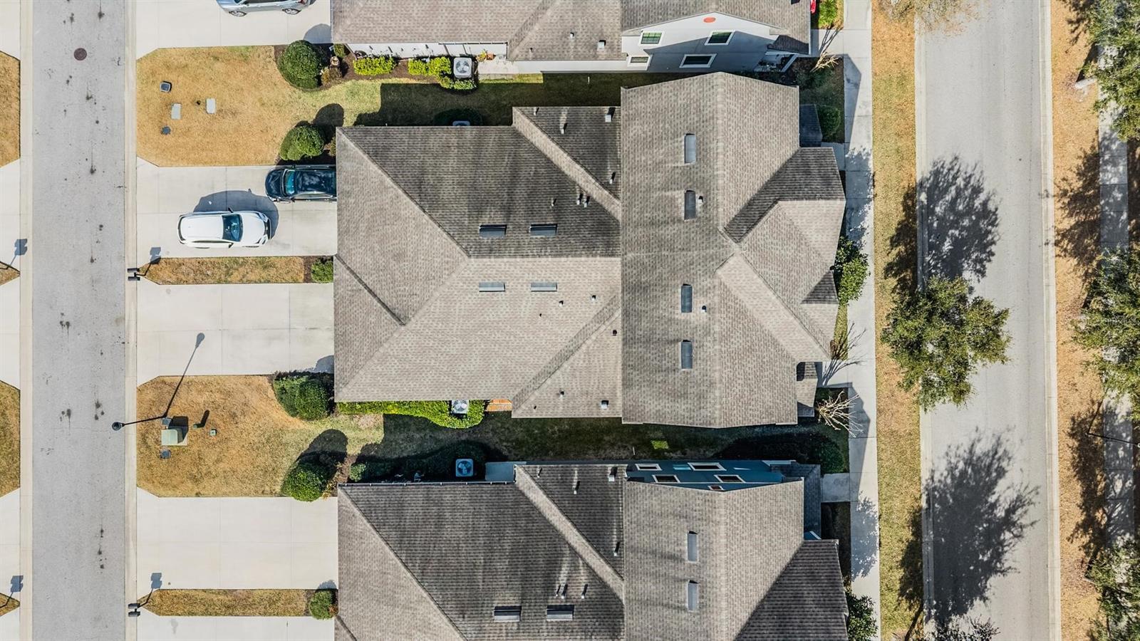 Image 37 of 43 For 5607 Hometown Lane