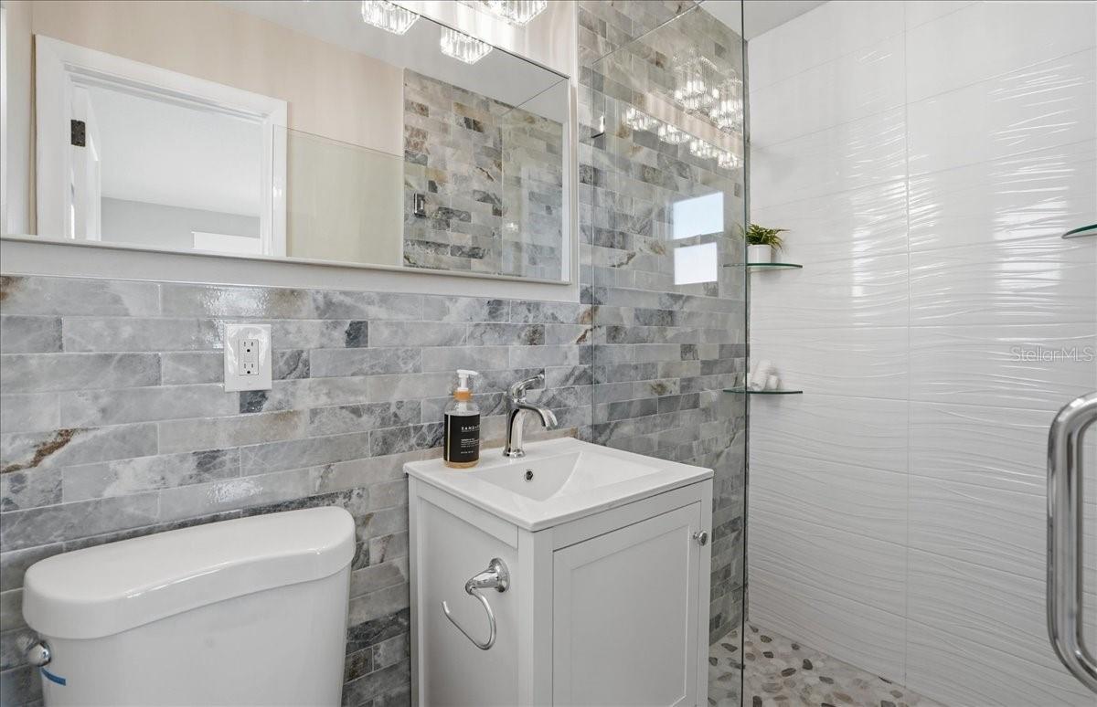 Image 23 of 48 For 510 115th Avenue