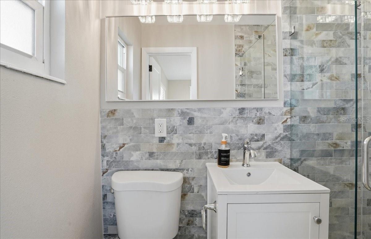 Image 25 of 48 For 510 115th Avenue