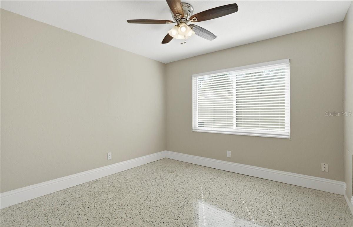 Image 27 of 48 For 510 115th Avenue