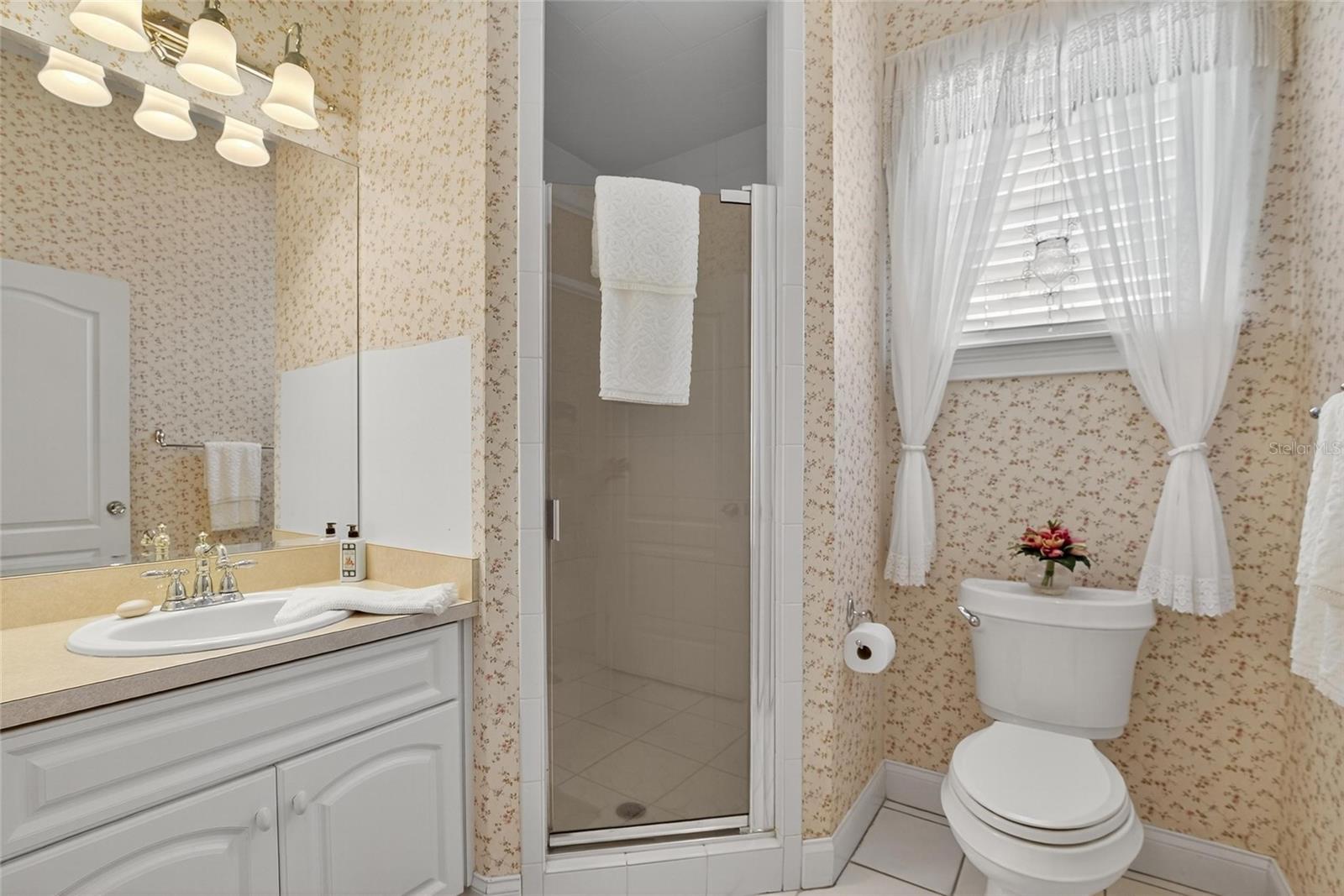 Image 16 of 30 For 940 Ashton Oaks Circle