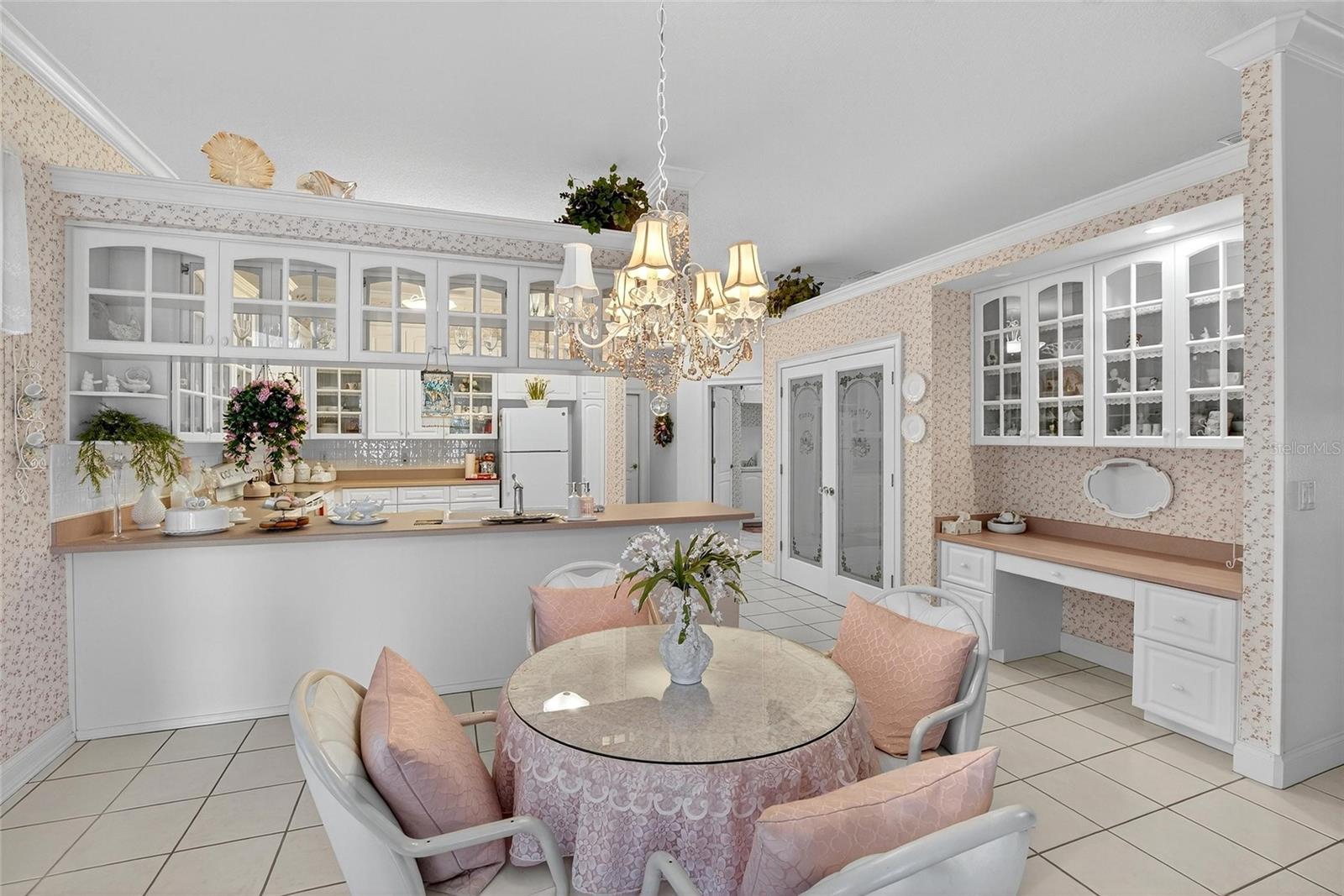 Image 17 of 30 For 940 Ashton Oaks Circle