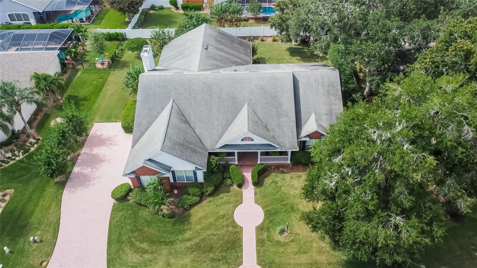 Image 3 of 30 For 940 Ashton Oaks Circle