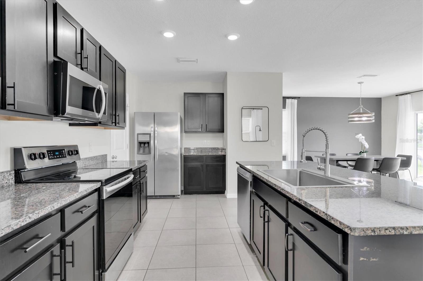 Image 13 of 48 For 7543 Tuscan Bay Circle