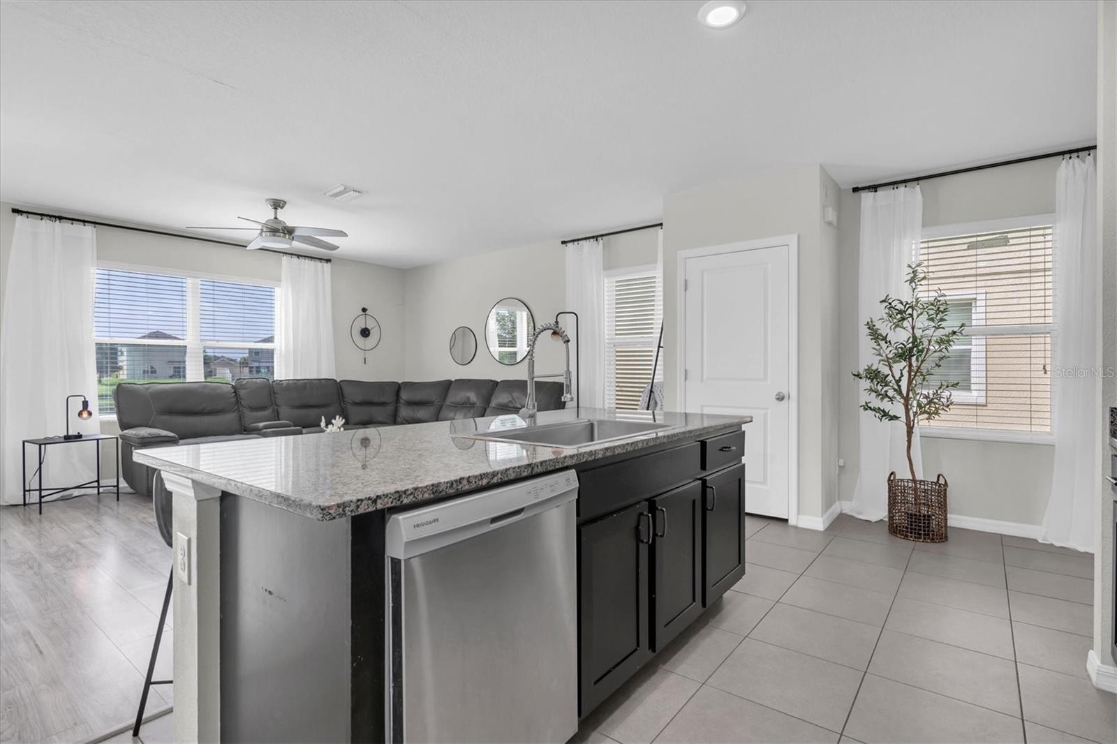 Image 14 of 48 For 7543 Tuscan Bay Circle