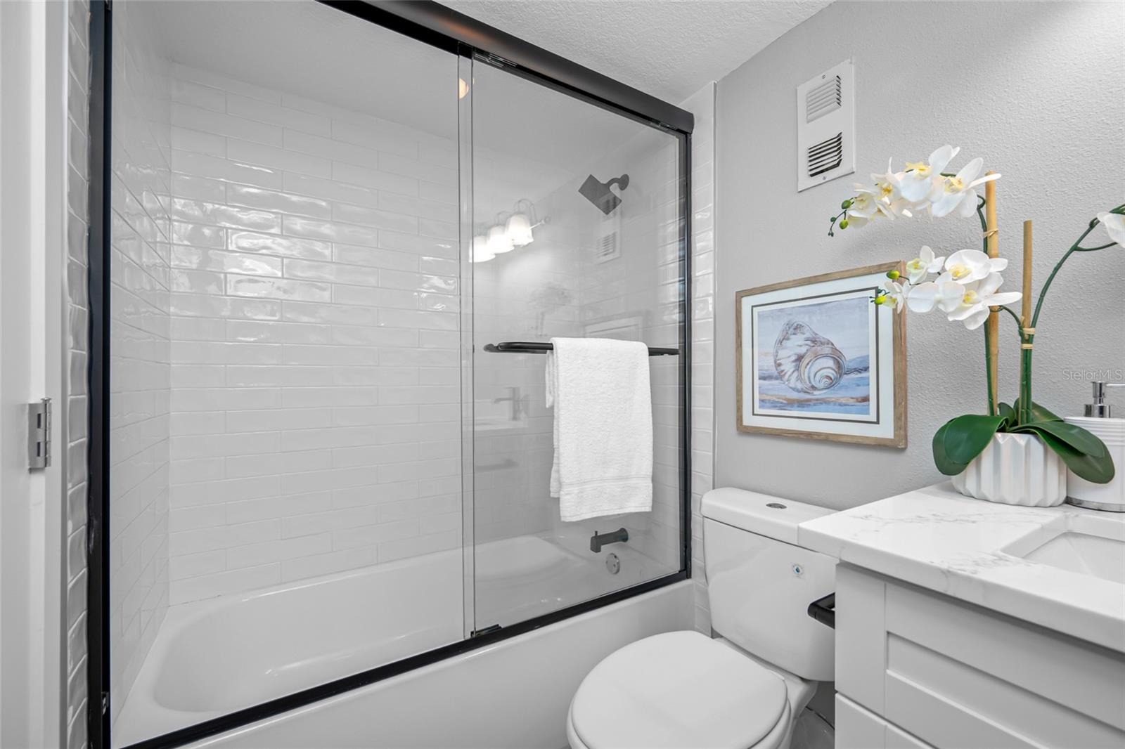 Image 23 of 40 For 1401 Gulf Boulevard 113