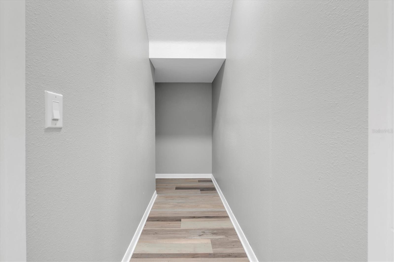 Image 18 of 34 For 1015 Windton Oak Drive