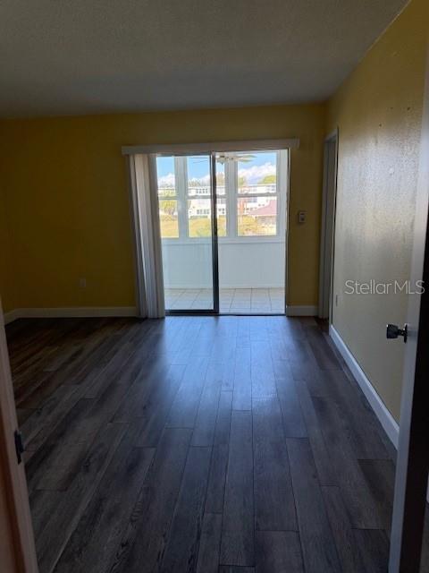 Image 13 of 31 For 1051 79th Avenue N 212