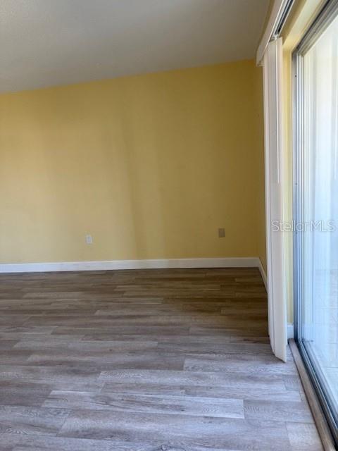 Image 15 of 31 For 1051 79th Avenue N 212