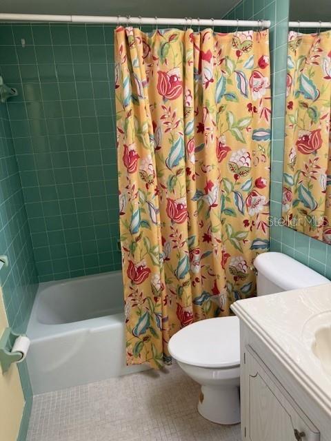 Image 16 of 31 For 1051 79th Avenue N 212