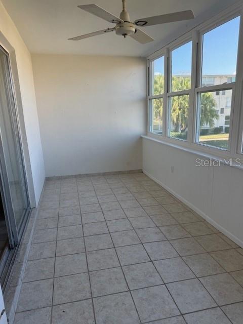 Image 18 of 31 For 1051 79th Avenue N 212