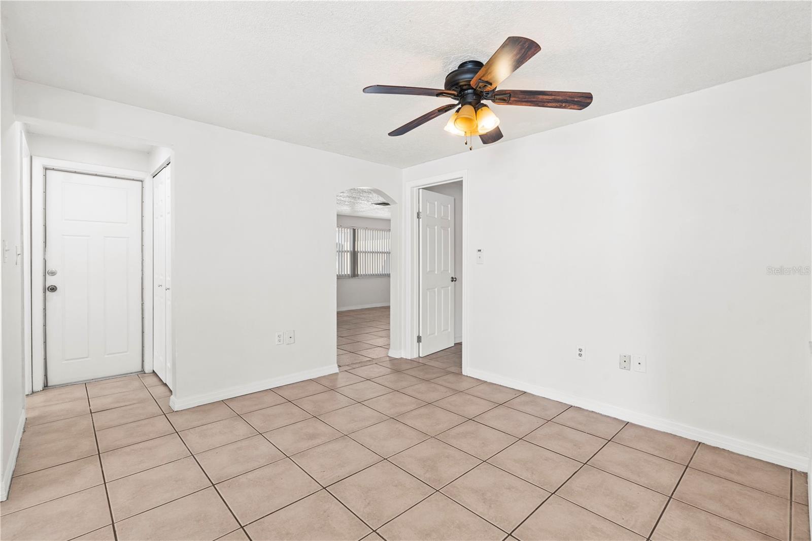 Image 15 of 50 For 1164 Chelsea Lane