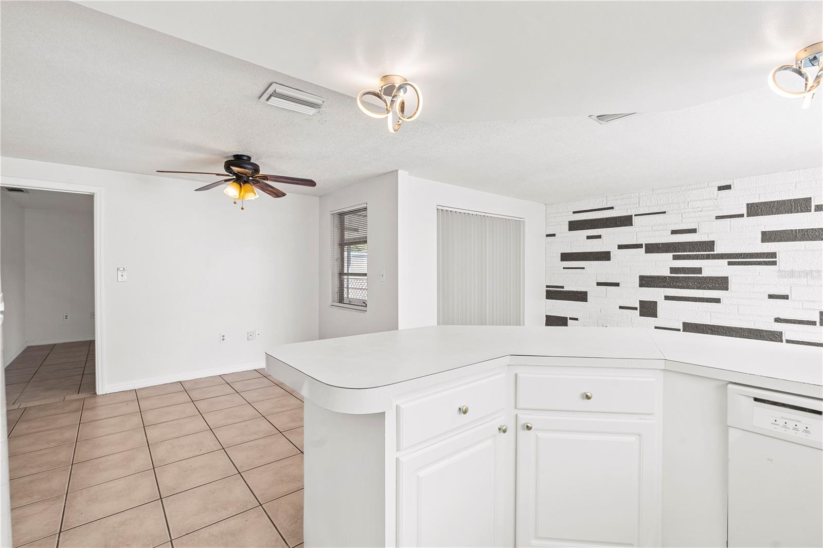 Image 20 of 50 For 1164 Chelsea Lane