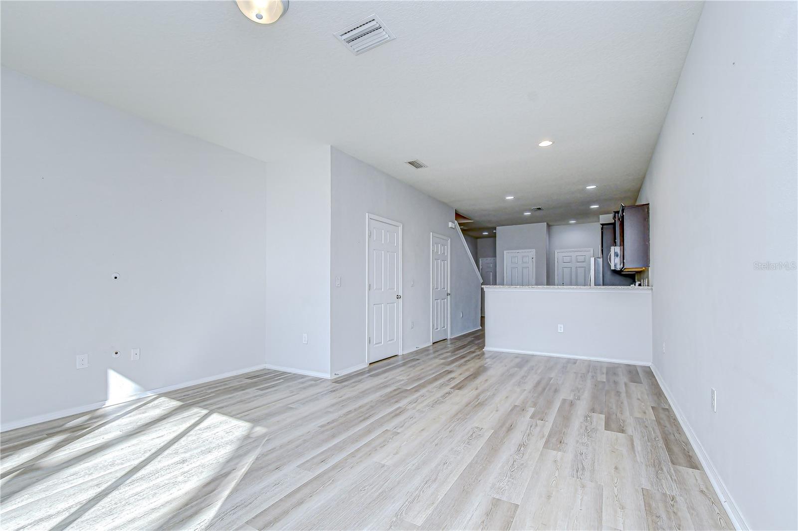 Image 10 of 27 For 4739 White Sanderling Court