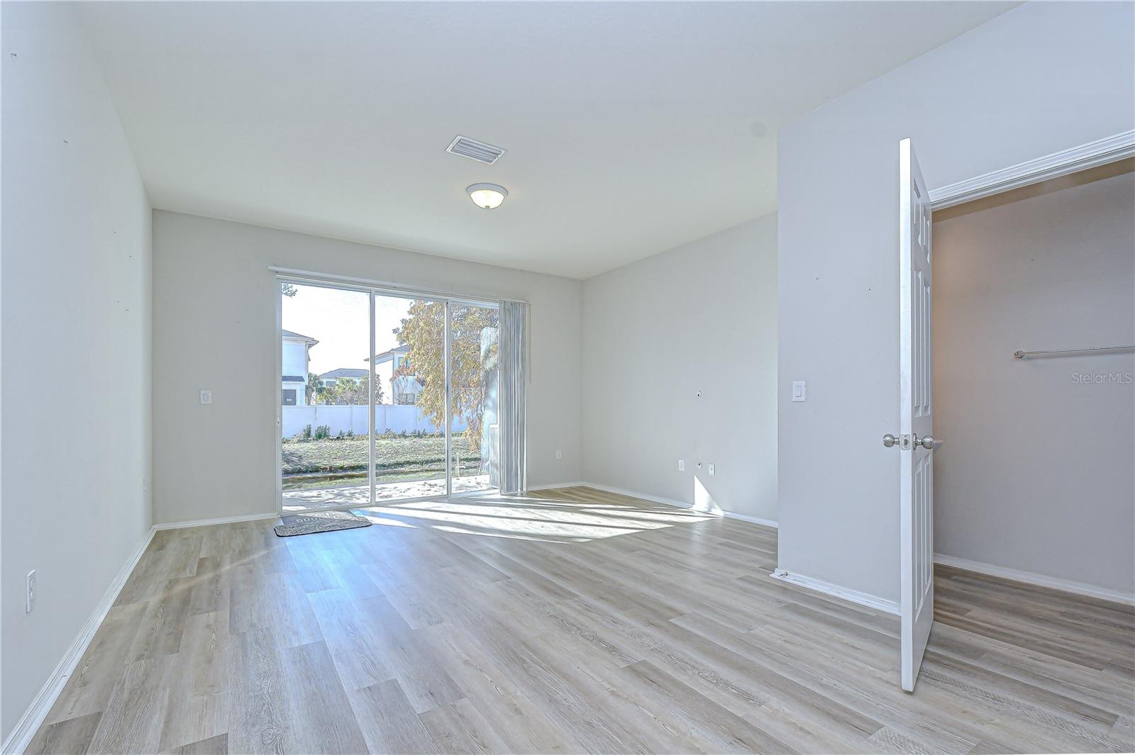 Image 8 of 27 For 4739 White Sanderling Court