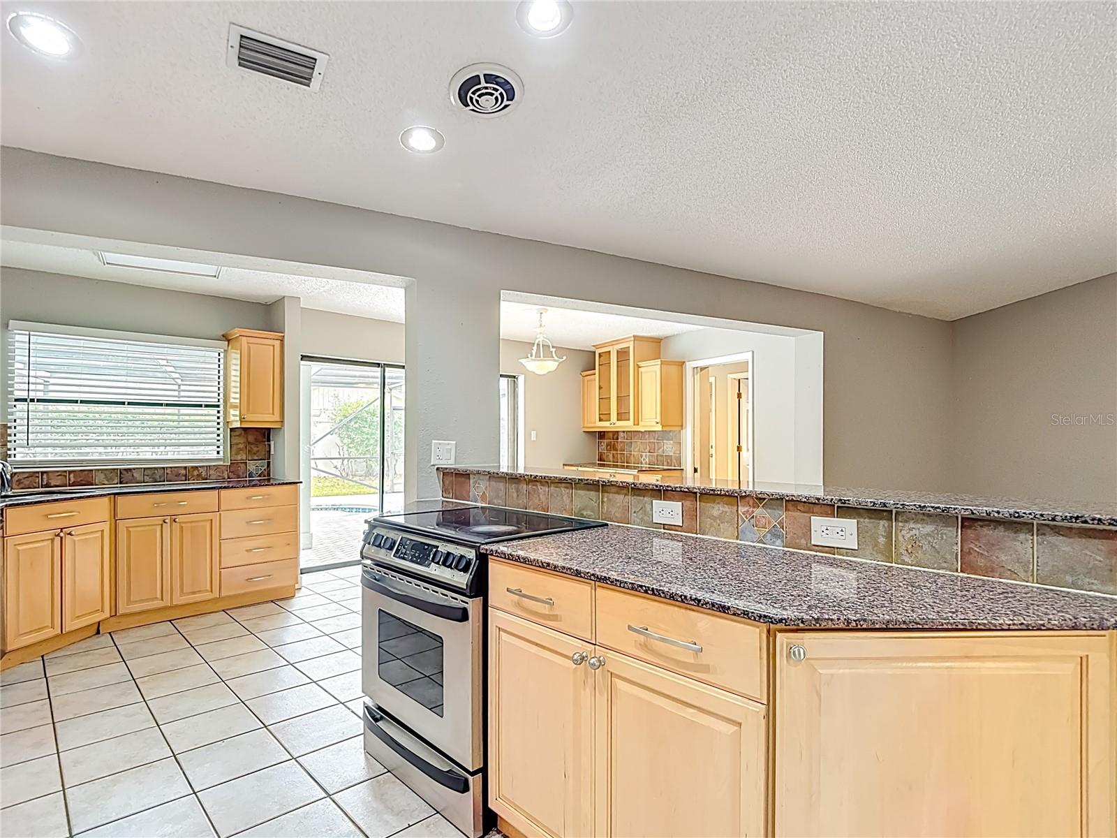 Image 20 of 86 For 1736 Pine Creek Court