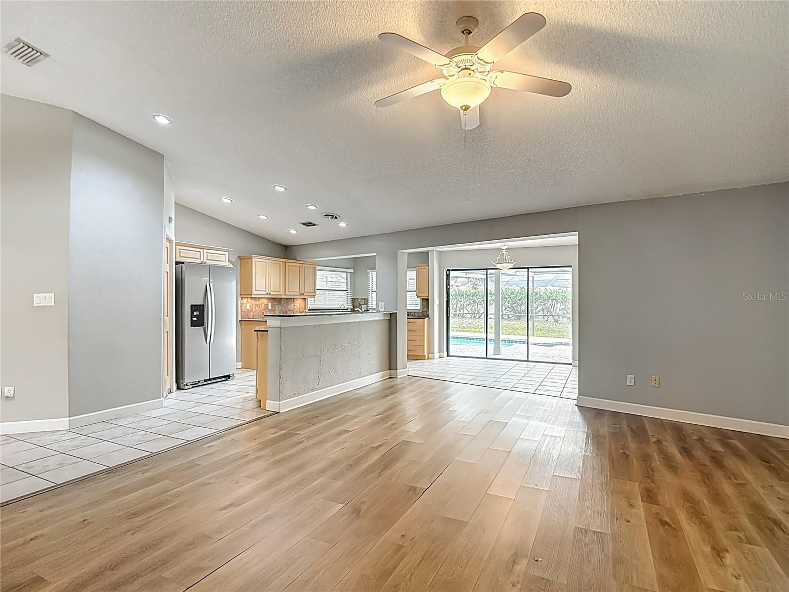 Image 35 of 86 For 1736 Pine Creek Court