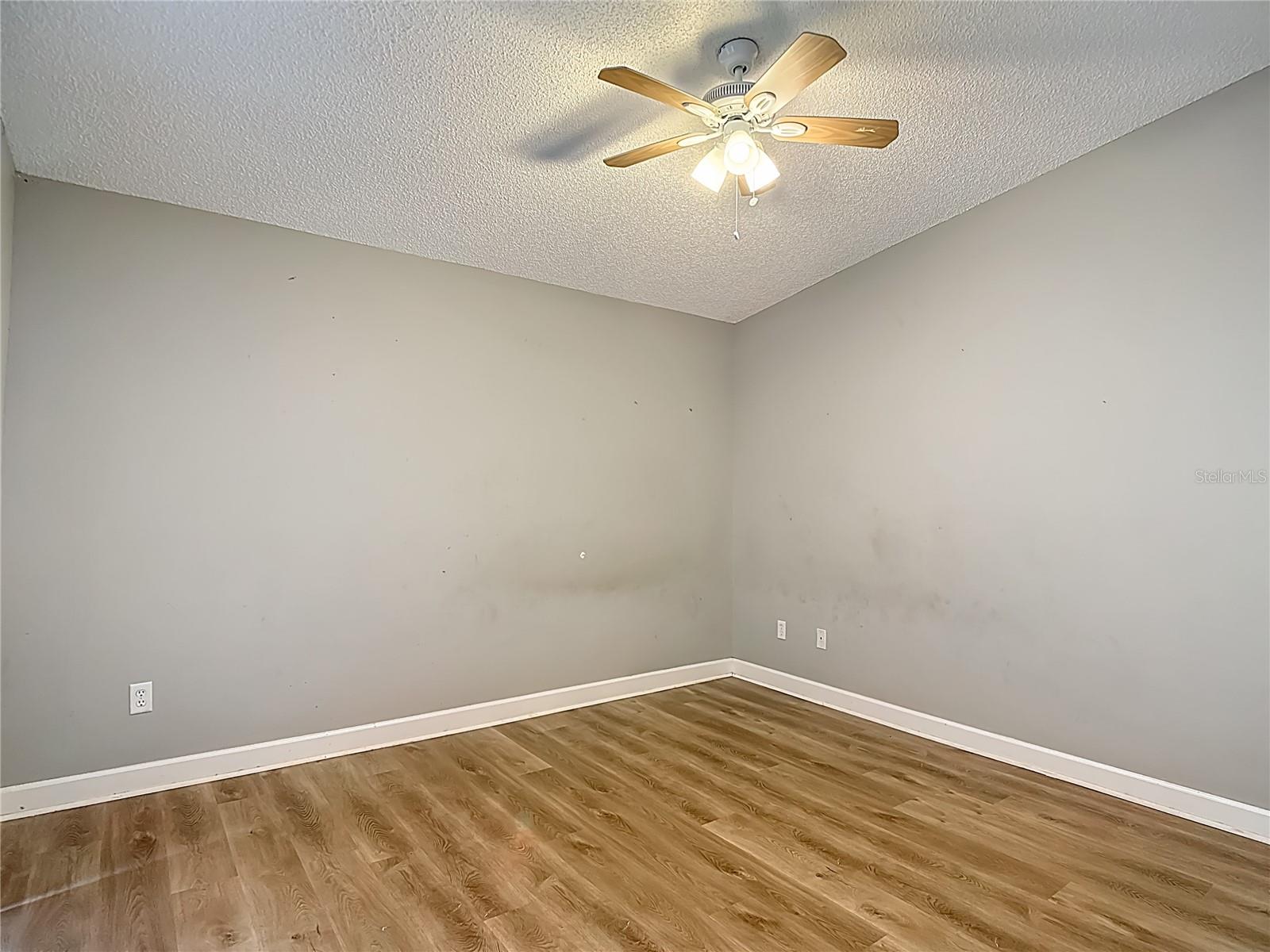 Image 38 of 86 For 1736 Pine Creek Court