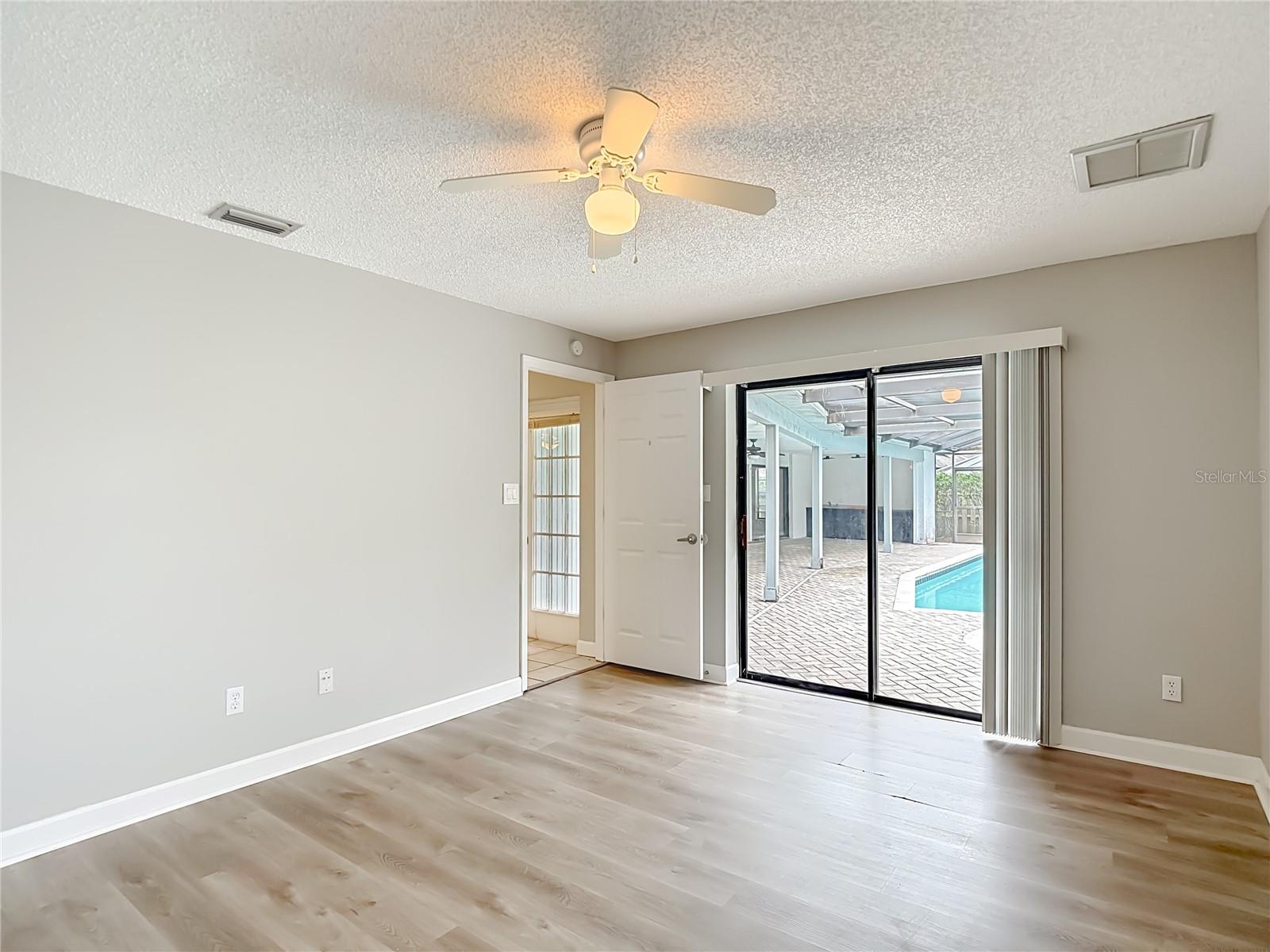 Image 67 of 86 For 1736 Pine Creek Court