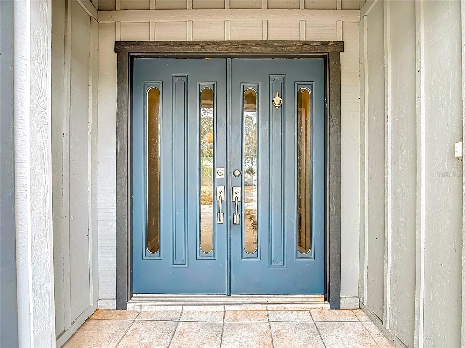 Image 8 of 86 For 1736 Pine Creek Court