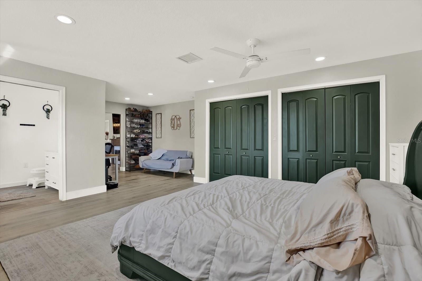 Image 14 of 29 For 6060 39th Avenue N