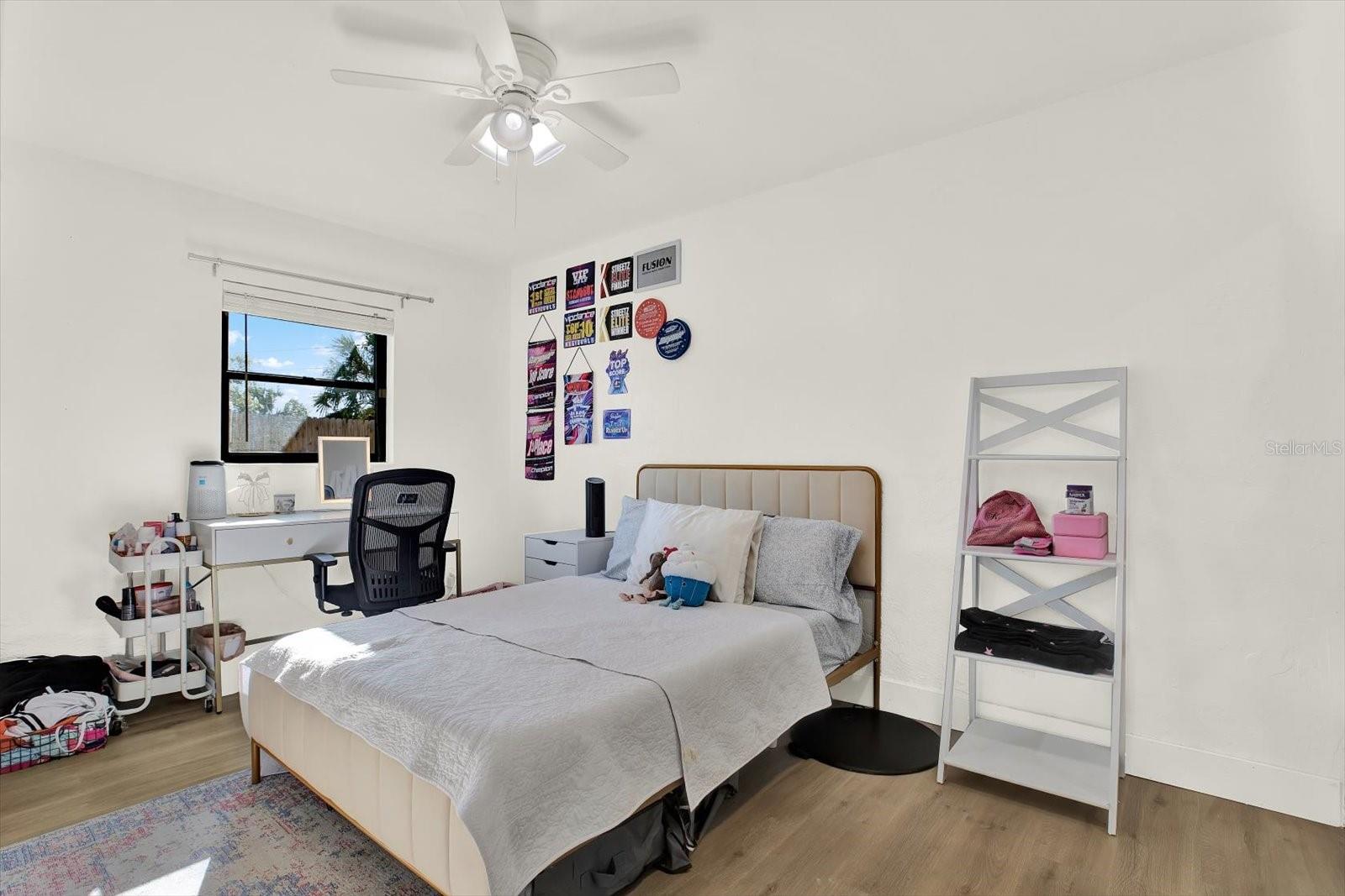 Image 19 of 29 For 6060 39th Avenue N