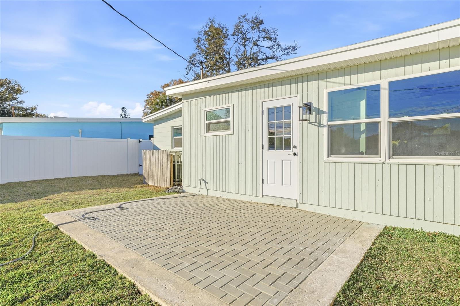 Image 21 of 25 For 620 53rd Avenue S