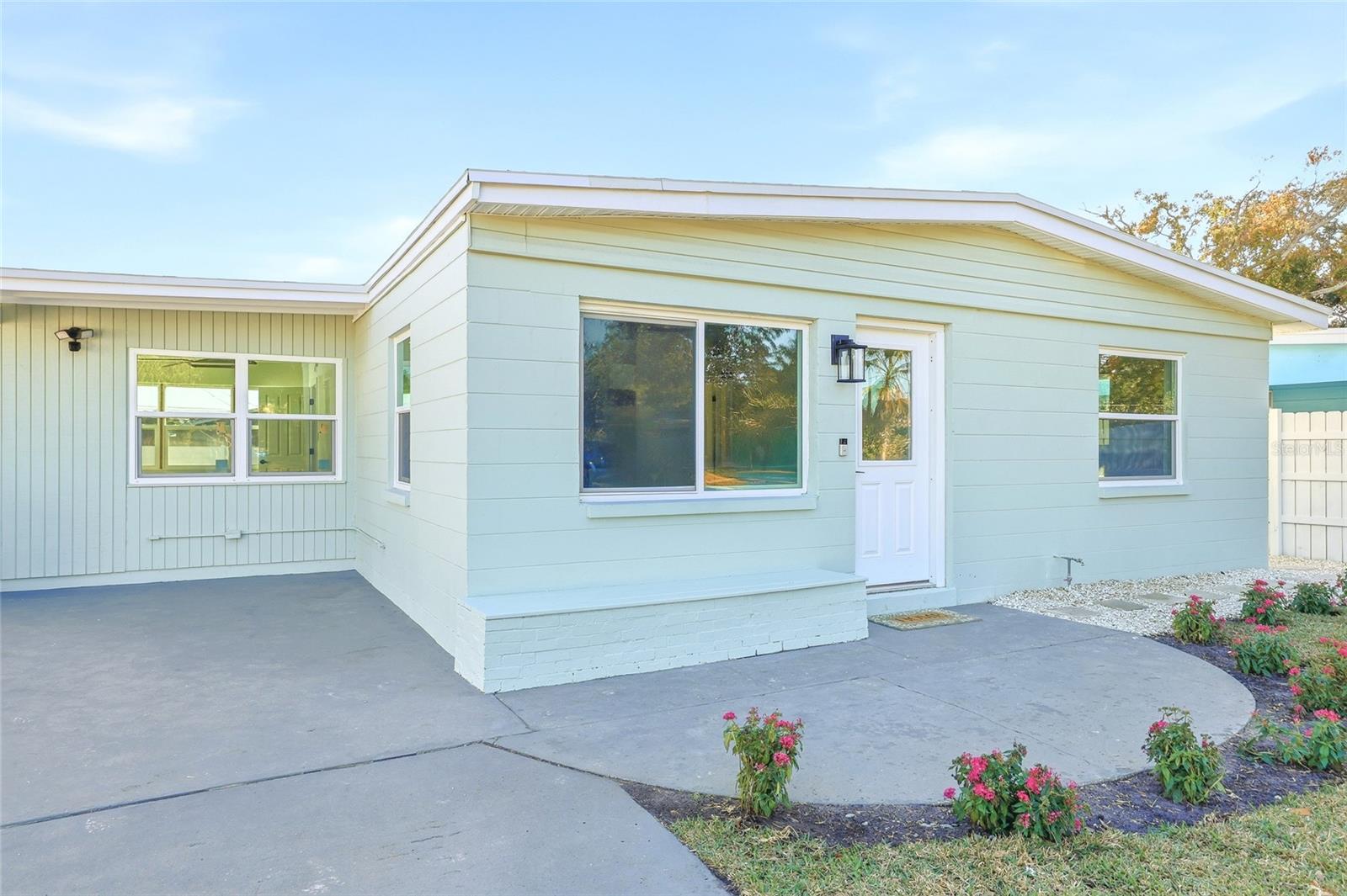 Image 22 of 25 For 620 53rd Avenue S