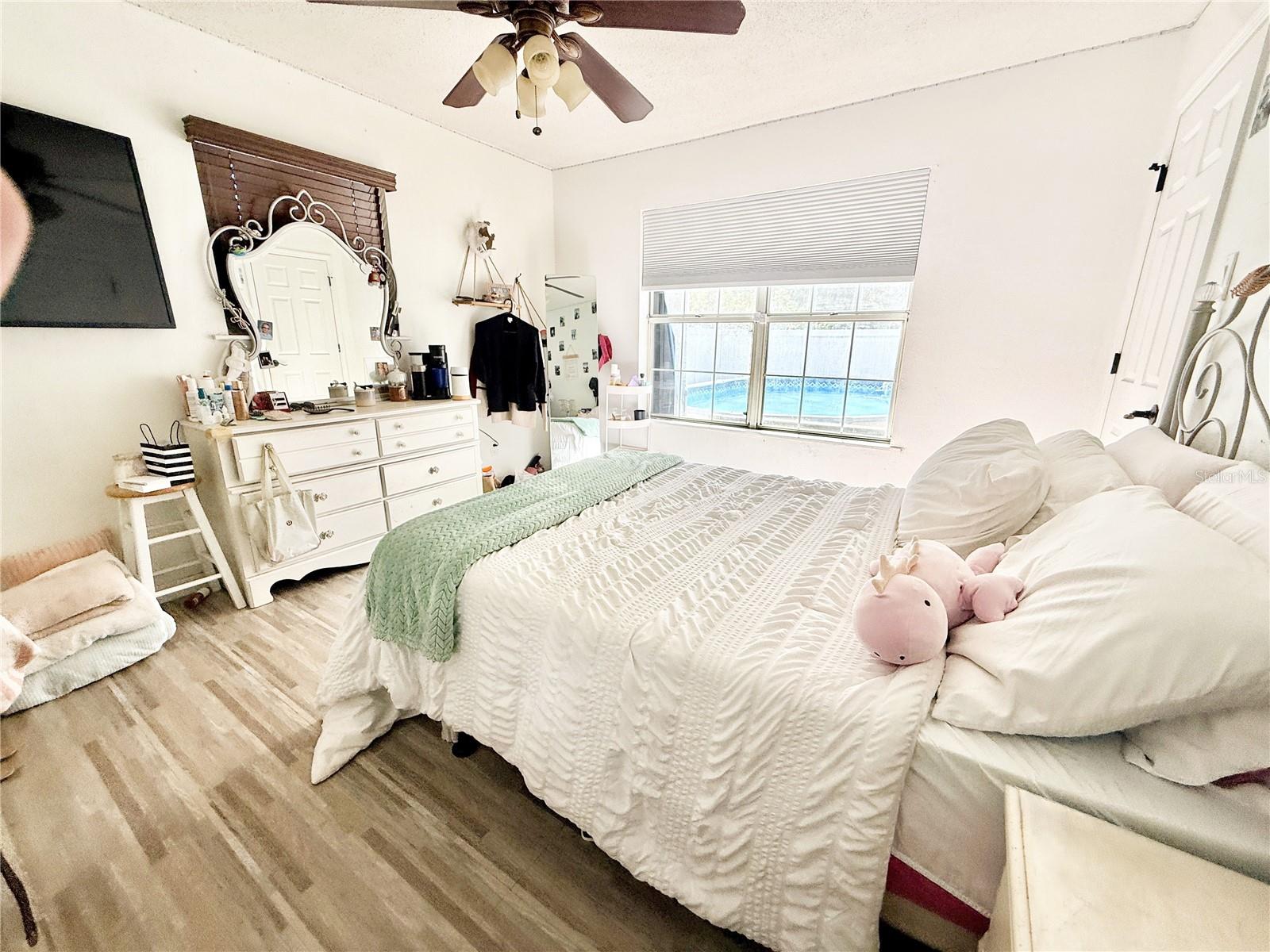 Image 39 of 54 For 1046 Samms Avenue