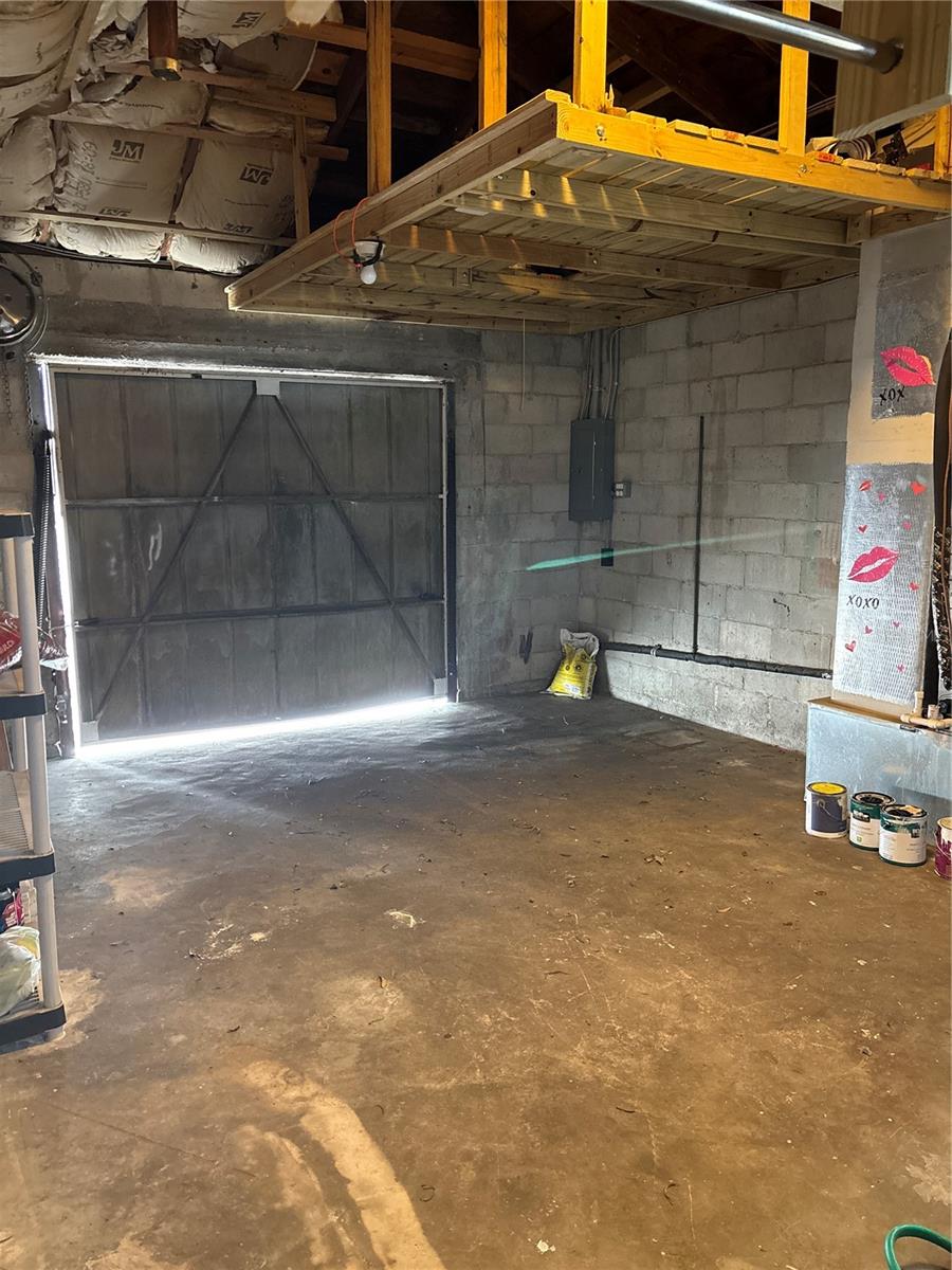 Image 24 of 36 For 2919 12th Avenue N