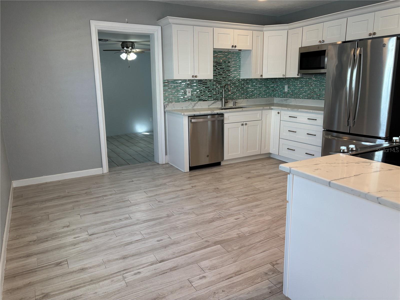 Image 8 of 36 For 2919 12th Avenue N